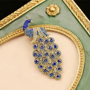 Peacock Rhinestone Encrusted Brooch Modern New Gold Tone